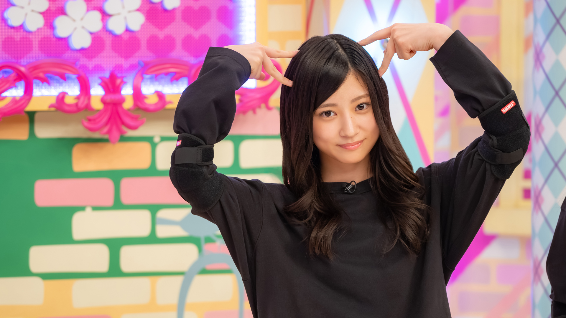 公式】乃木坂46の作品をLeminoで独占配信中！バラエティもライブも全部